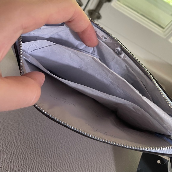 NWT Kate Spade Leila Wristlet and Pouch in Light Blue/ Serenity - Picture 9 of 10